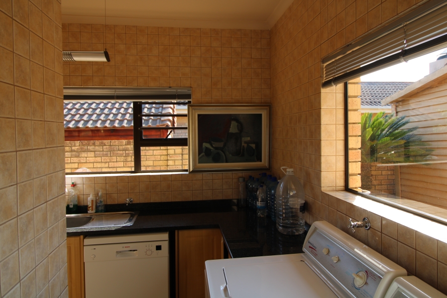 3 Bedroom Property for Sale in Heather Park Western Cape